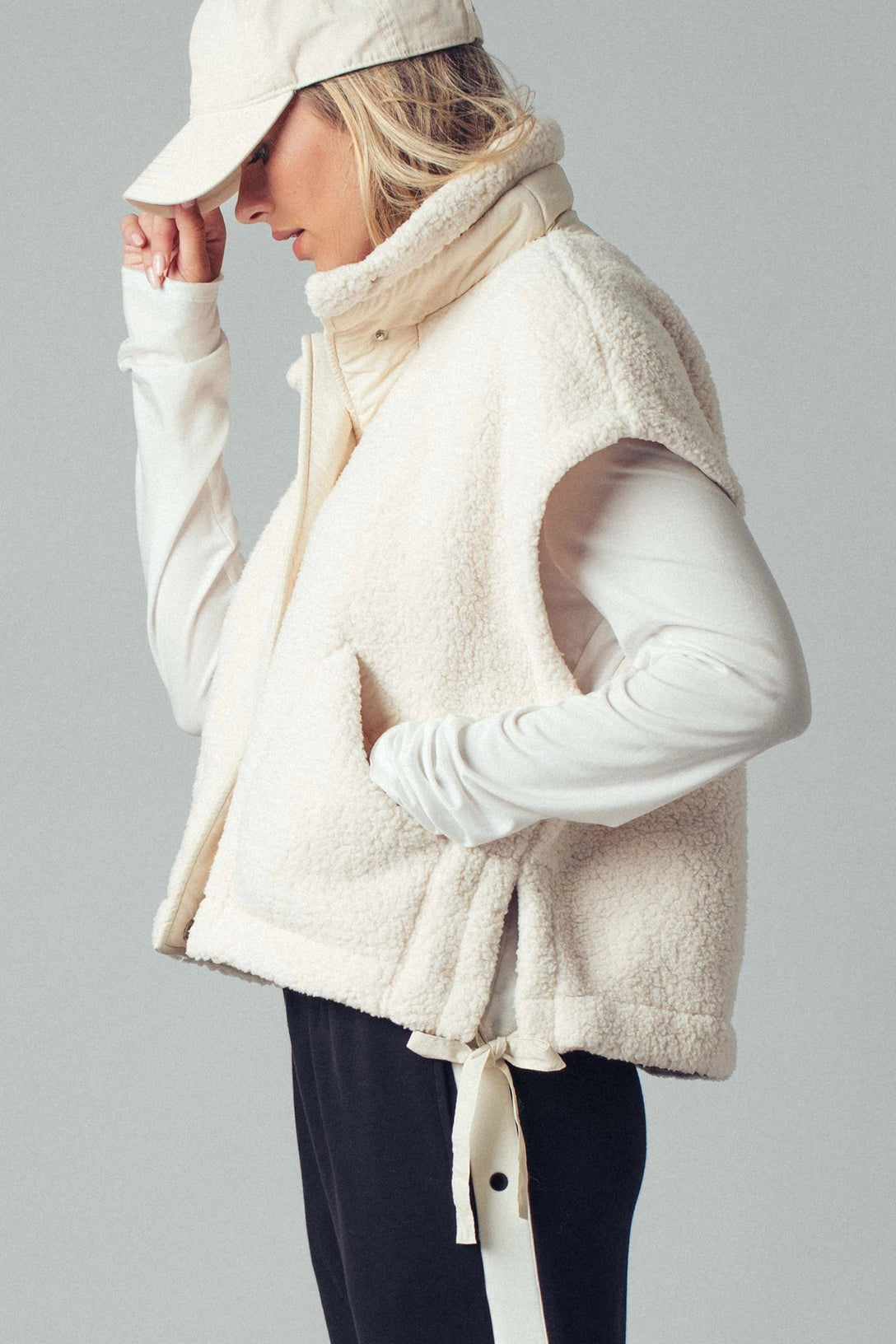 Allie Quilted Collar Boxy Sherpa Vest